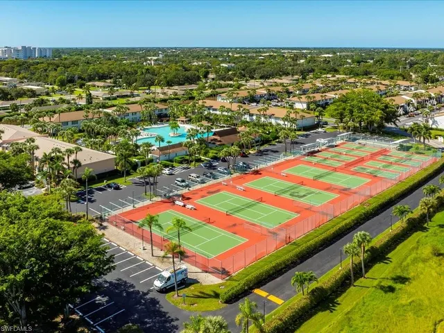 $1,650 | 4130 Looking Glass Lane, Unit 3802, Naples, FL 34112