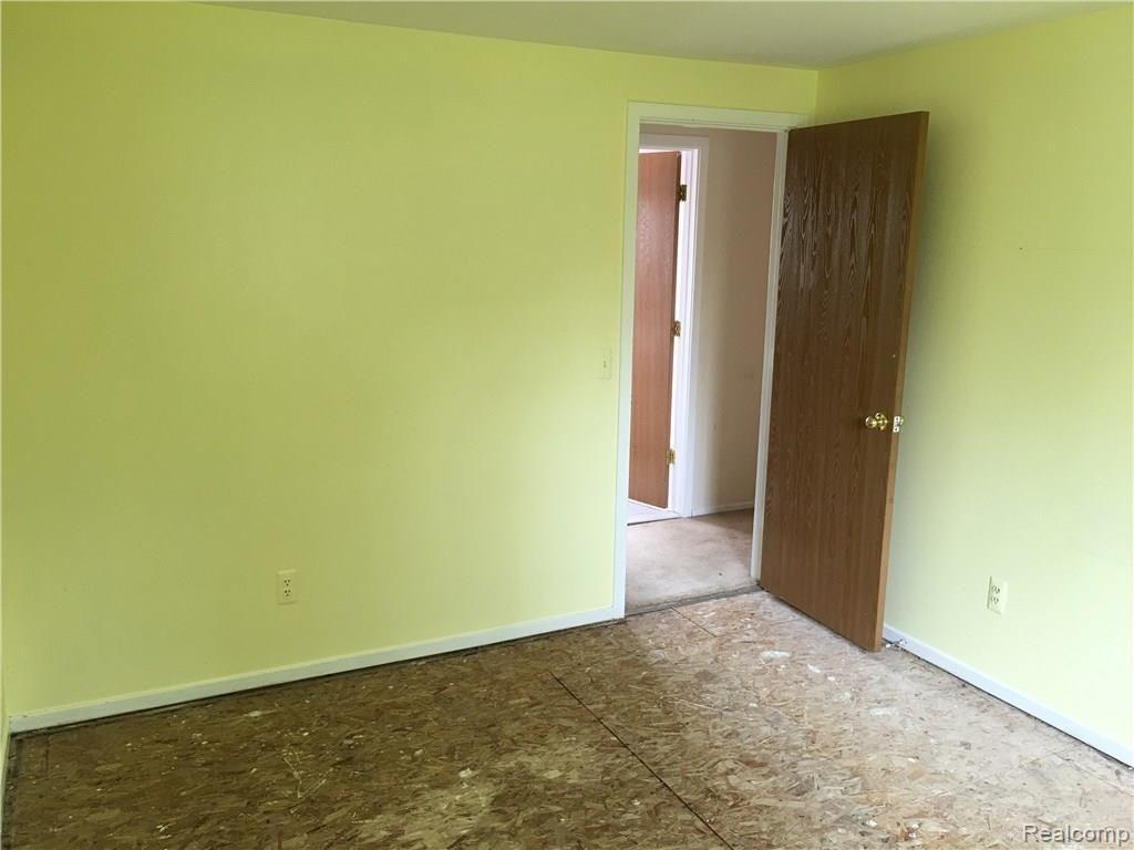 23197 Middlebelt Road, Unit 9 Farmington Hills, MI 48336 - Photo 12 of 19