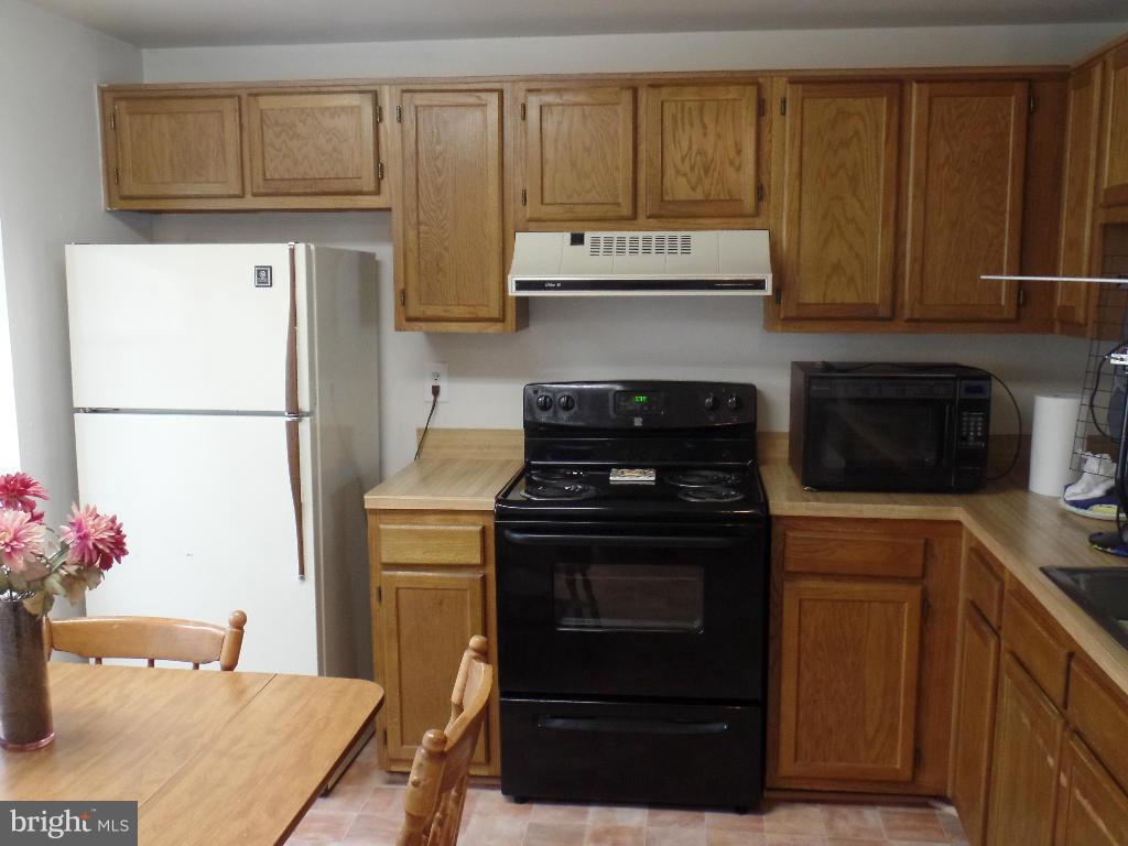 8748 Ritchboro Road District Heights, MD 20747 - Photo 2 of 10 Kitchen