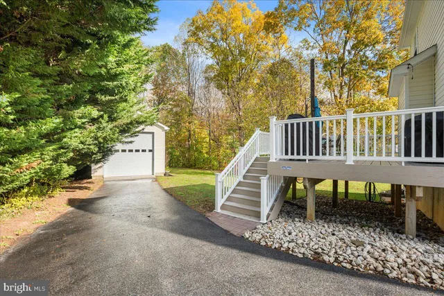 $569,000 | 1755 Lottie Fowler Road, Prince Frederick, MD 20678