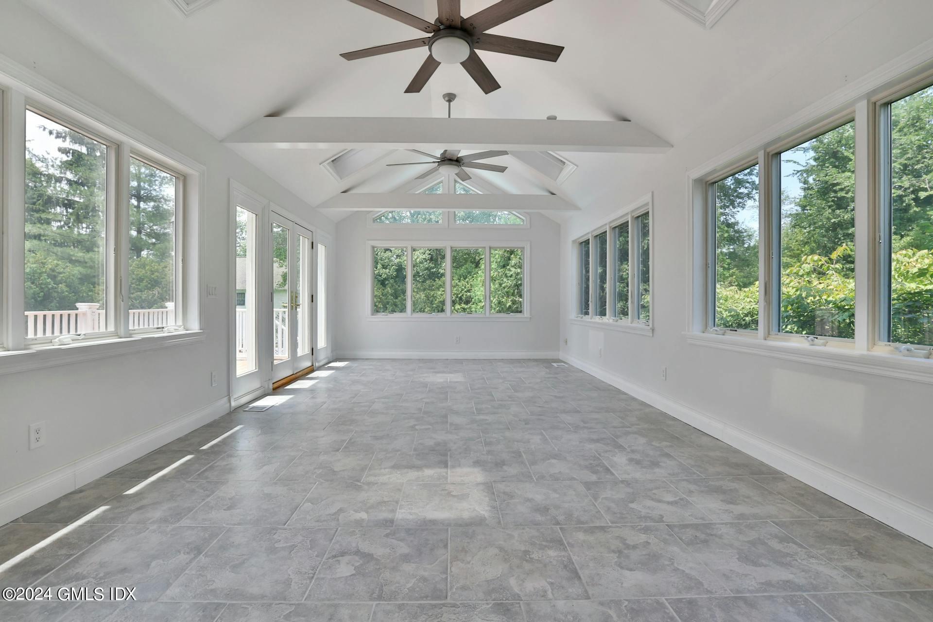 88 Indian Field Road Greenwich, CT 06830 - Photo 14 of 46 026-468565-219A4716_13528176