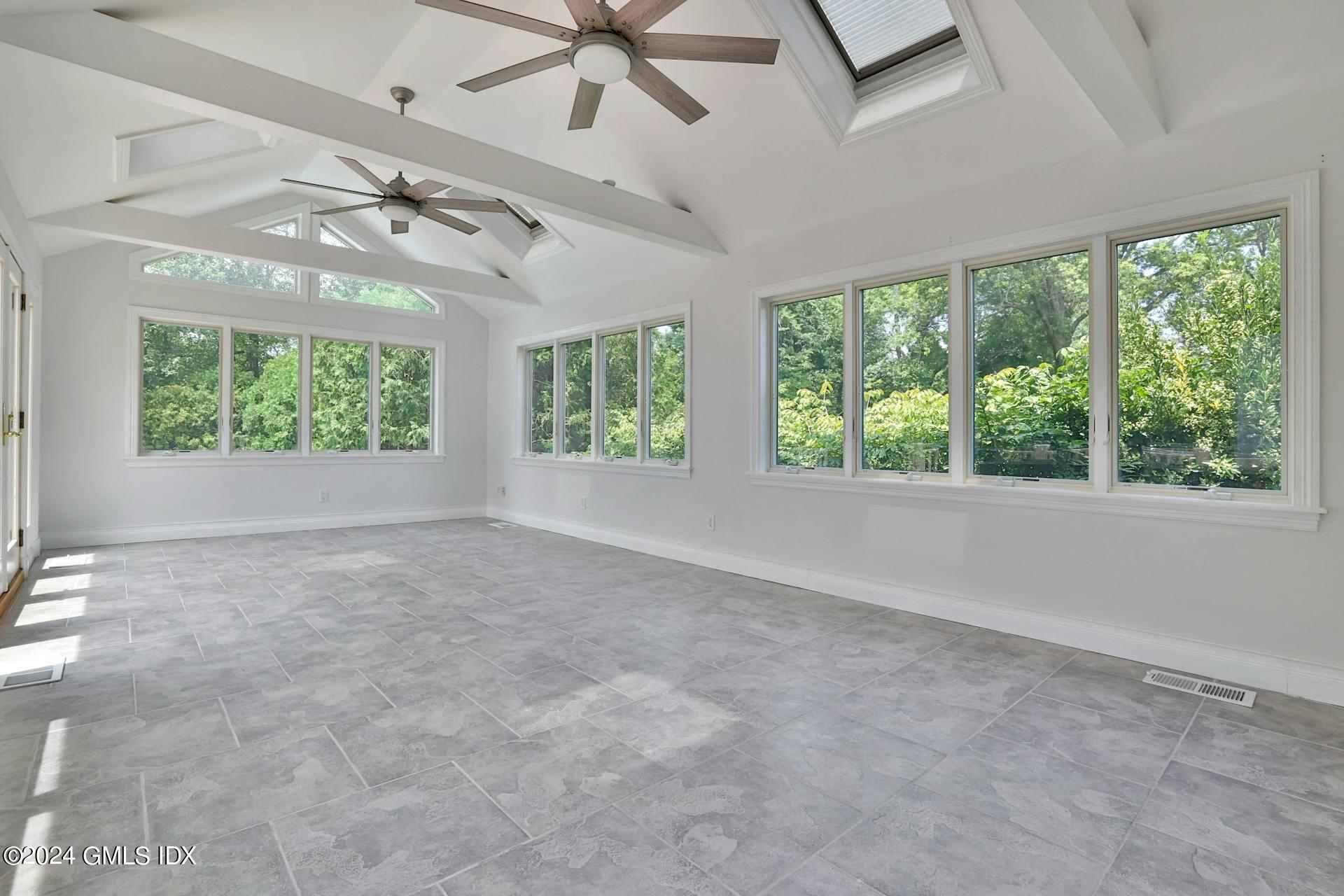 88 Indian Field Road Greenwich, CT 06830 - Photo 15 of 46 023-468565-219A4712_13528169