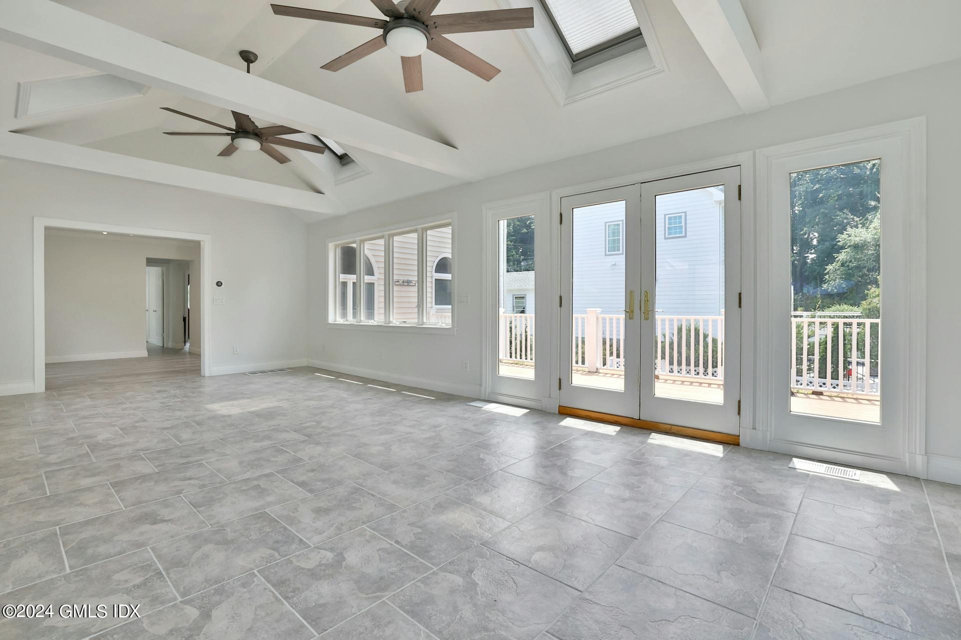 88 Indian Field Road Greenwich, CT 06830 - Photo 16 of 46 025-468565-219A4715_13528174