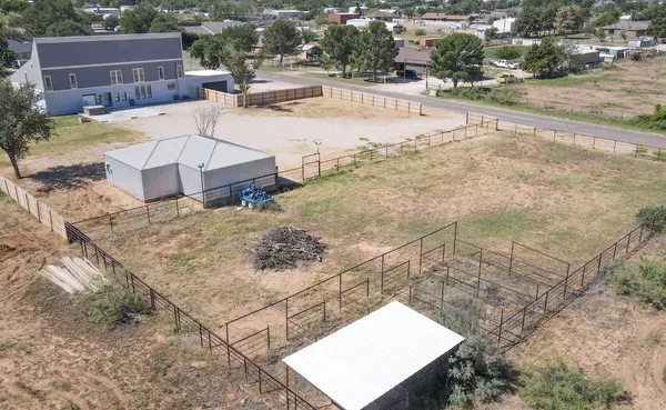 $699,000 | 801 East County Road 121, Midland, TX 79706