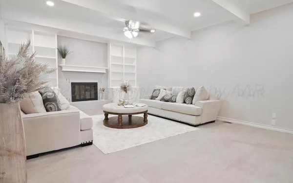 $699,000 | 801 East County Road 121, Midland, TX 79706