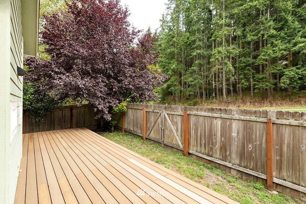 3329 East Harbor Road Langley, WA 98260 - Photo 22 of 25 a view of balcony with deck