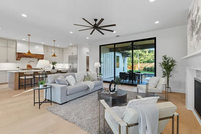$2,399,000 | 5012 Highland Court, Austin, TX 78731