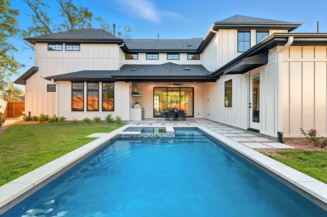 $2,399,000 | 5012 Highland Court, Austin, TX 78731