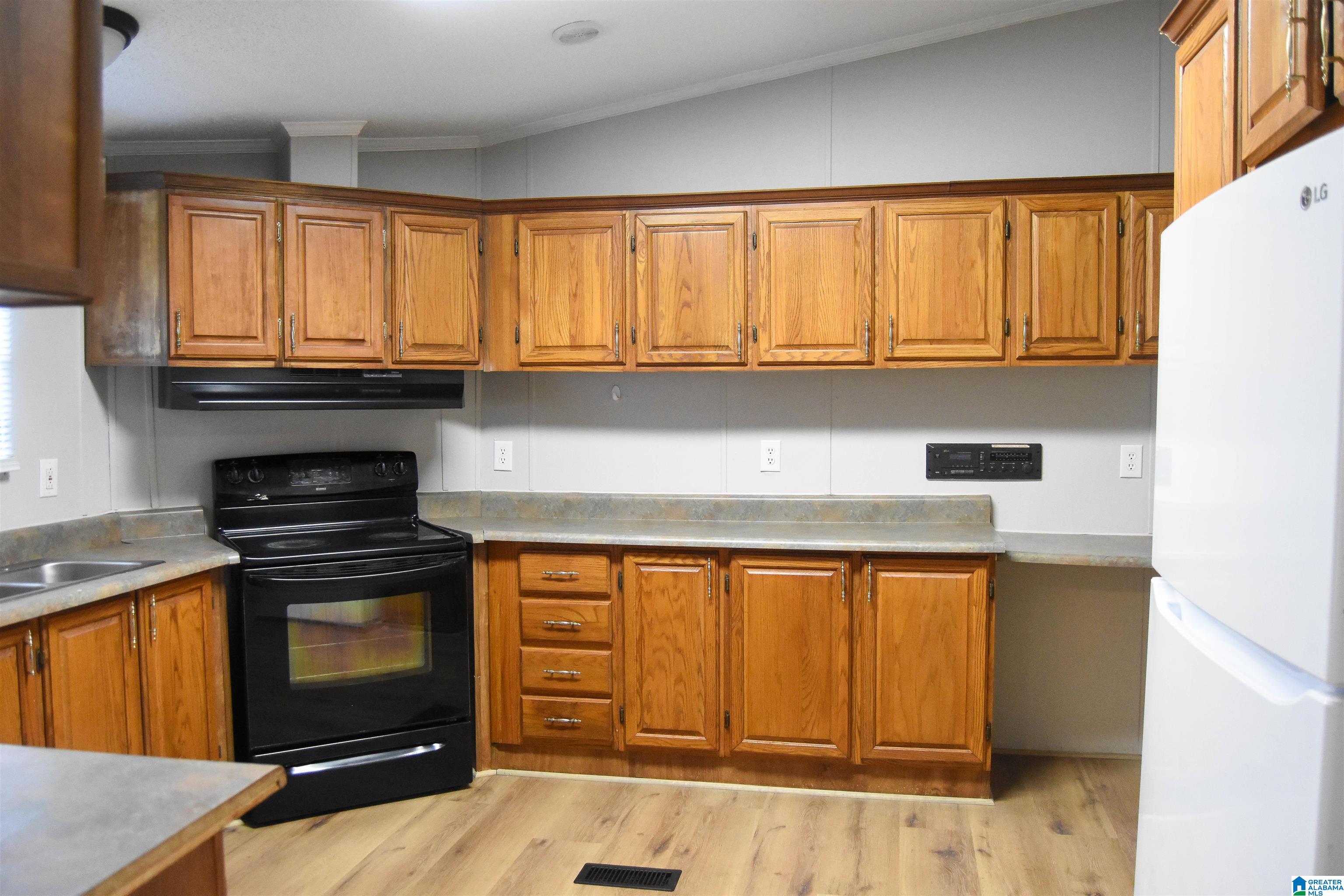 510 Ina Lane Oxford, AL 36203 - Photo 10 of 36