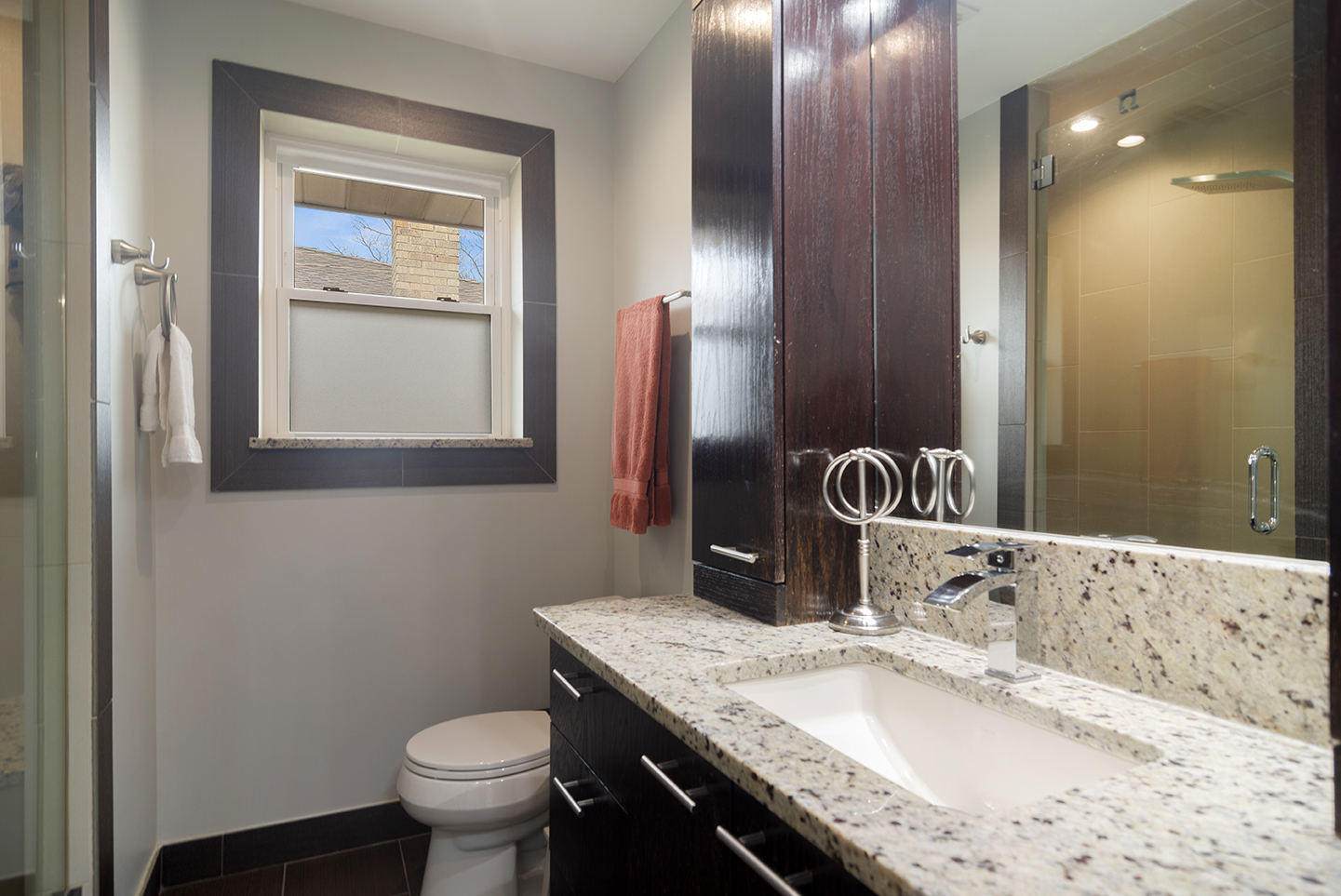 702 West Lonnquist Boulevard Mount Prospect, IL 60056 - Photo 19 of 32