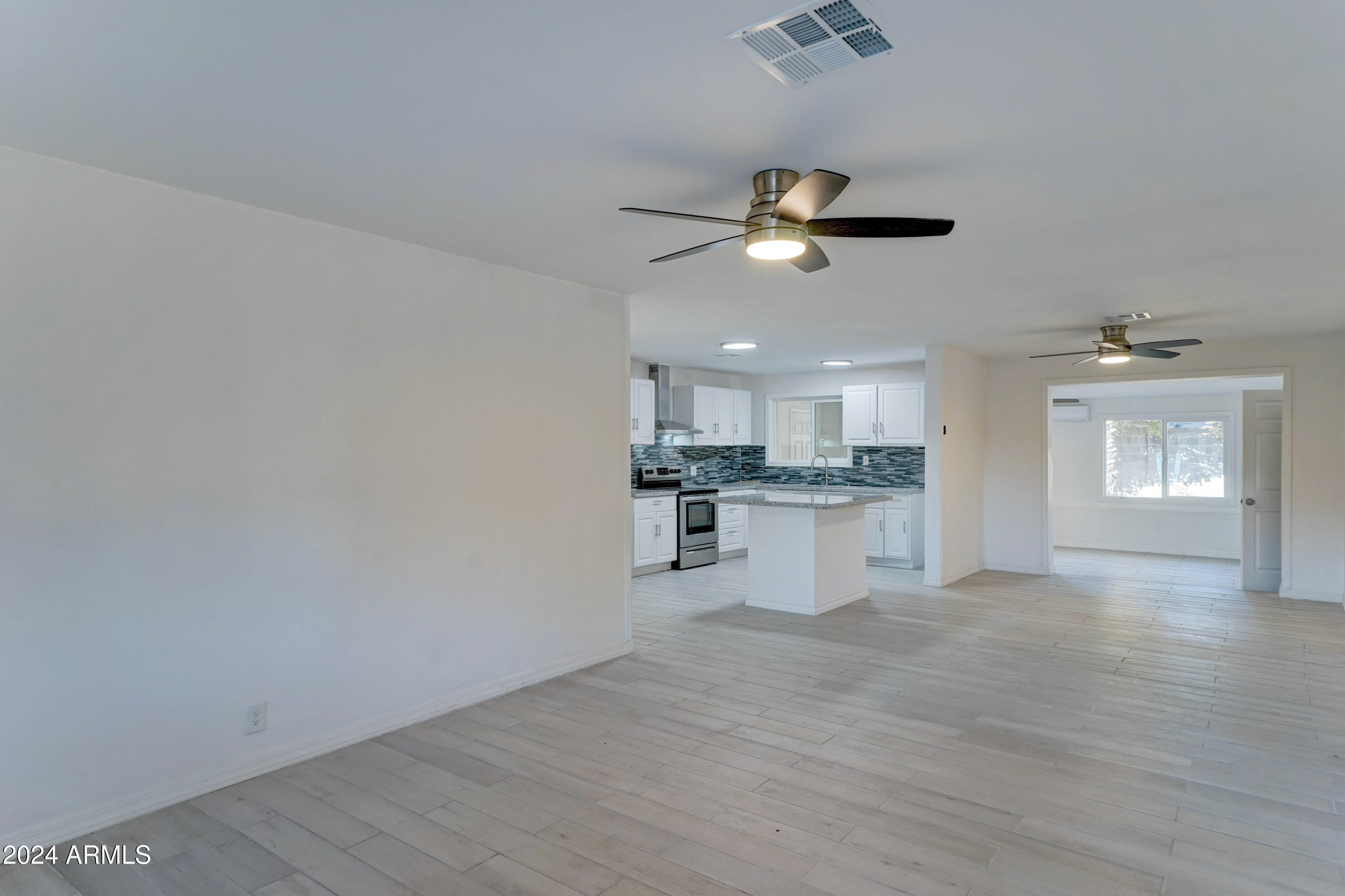 4522 North 14th Avenue Phoenix, AZ 85013 - Photo 6 of 36