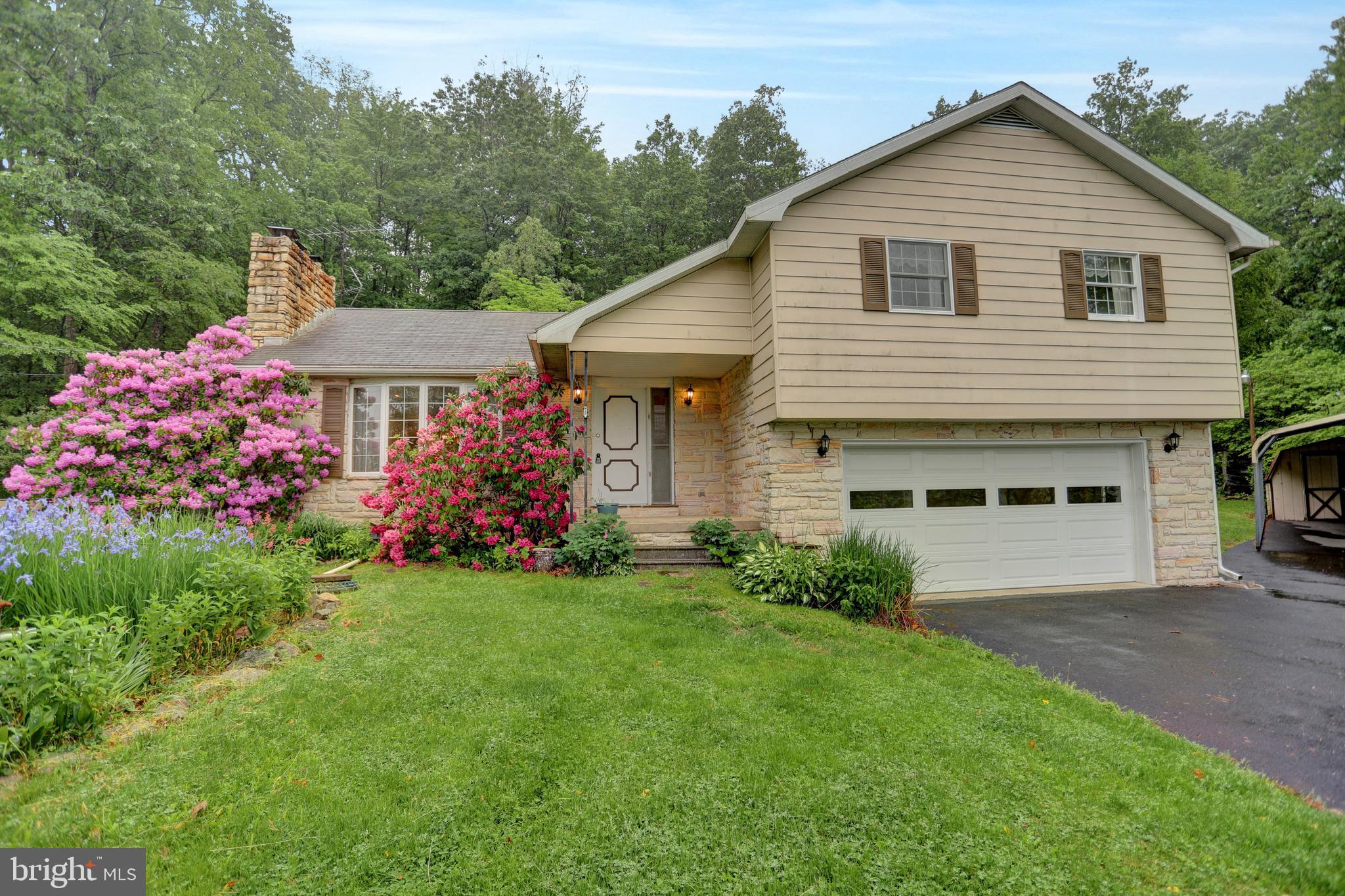 196 Ridge Road New Bloomfield, PA 17068 - Photo 2 of 44 Gallery Image 2