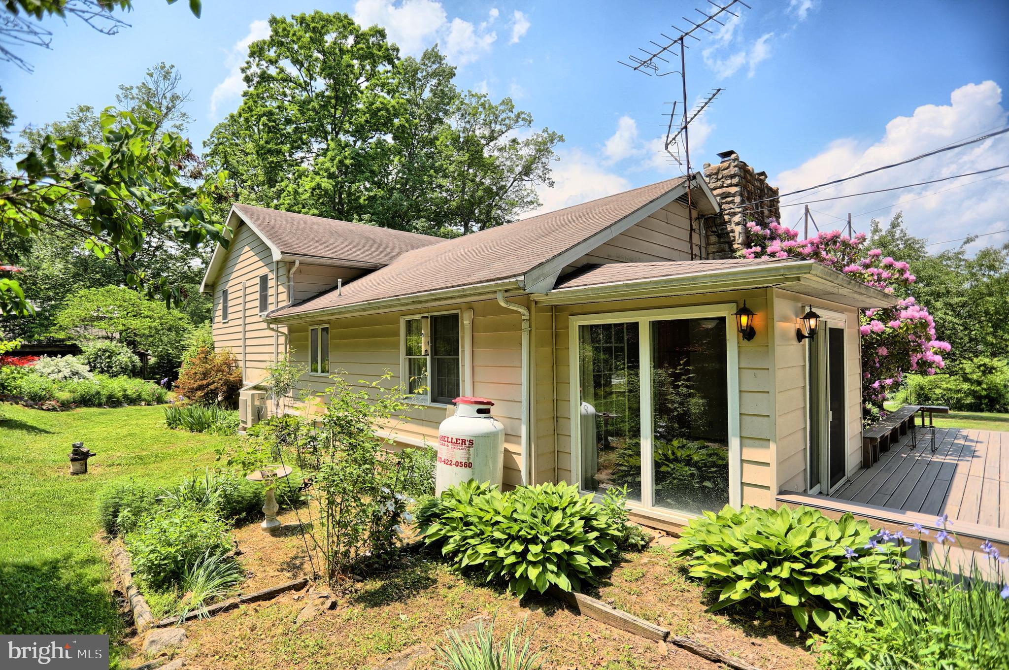 196 Ridge Road New Bloomfield, PA 17068 - Photo 6 of 44 Gallery Image 6