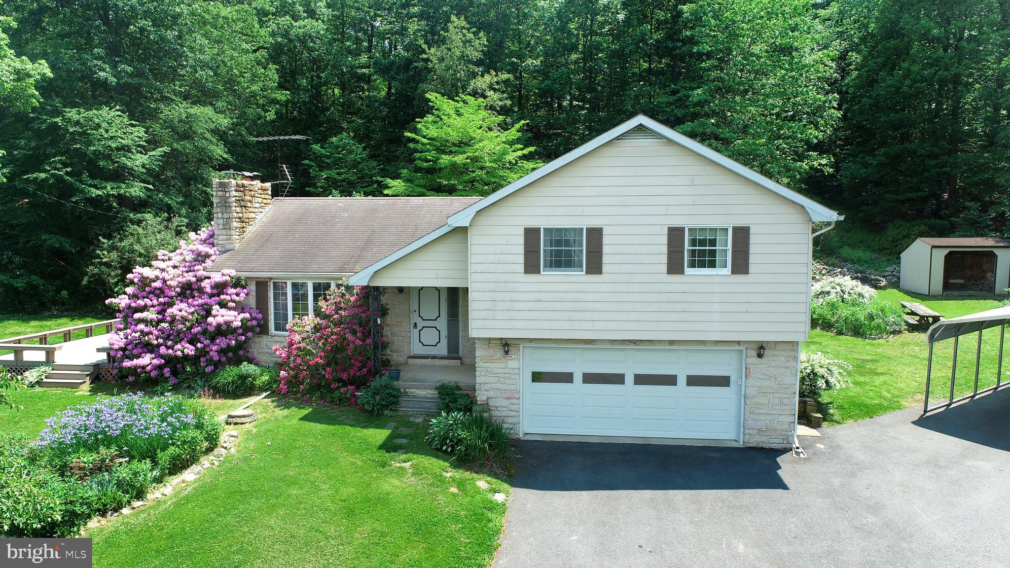 196 Ridge Road New Bloomfield, PA 17068 - Photo 10 of 44 Gallery Image 10