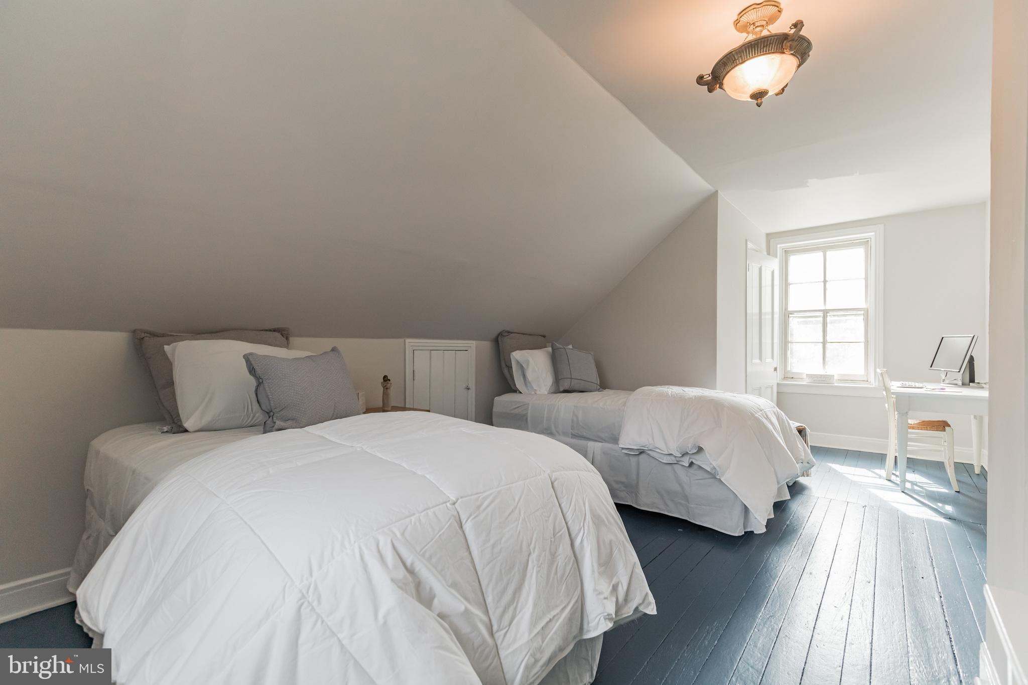 900 Main Street Riverton, NJ 08077 - Photo 7 of 33