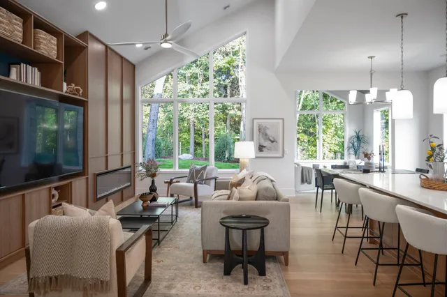 $839,900 | 600 Kraewood Drive, Northfield, MN 55057