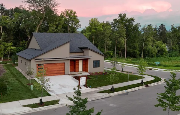 $839,900 | 600 Kraewood Drive, Northfield, MN 55057