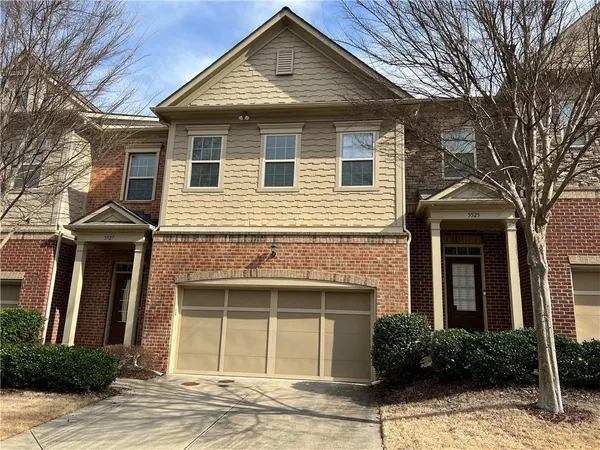 $4,200 | 5527 Parkerton Lane, Sandy Springs, GA 30342