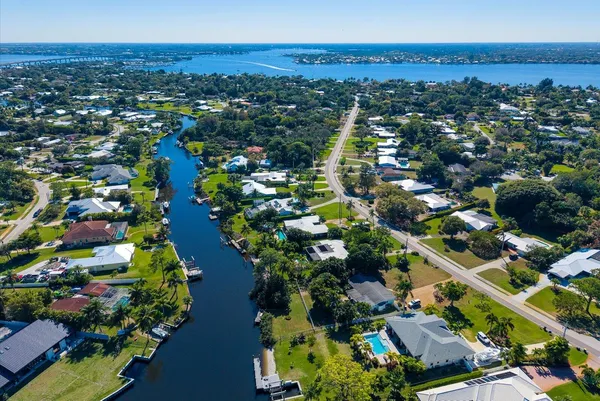 an aerial view of multiple house