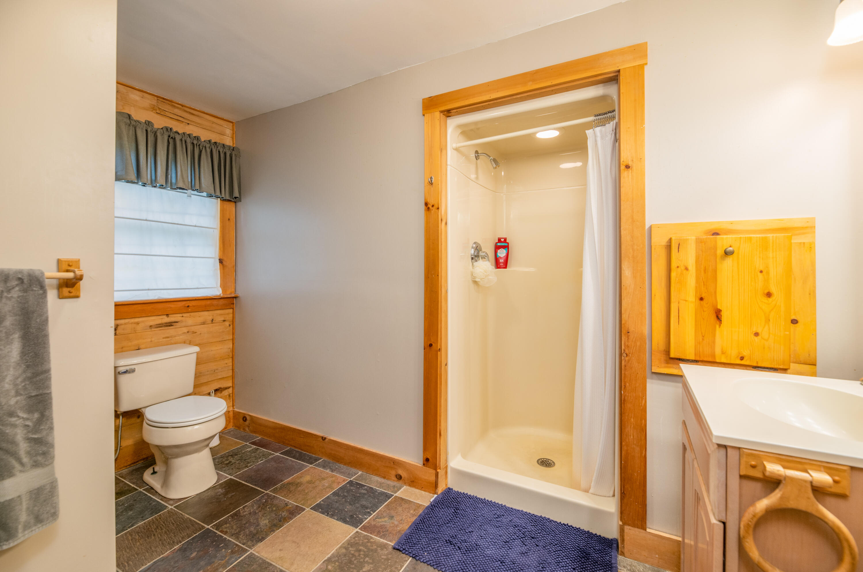 385 Johnson Flat Road Pittsfield, ME 04927 - Photo 13 of 45 Interior24