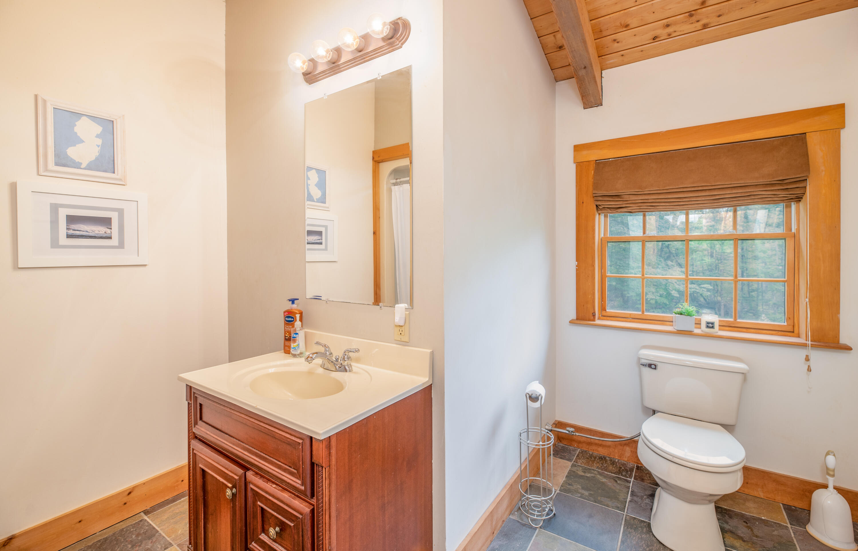 385 Johnson Flat Road Pittsfield, ME 04927 - Photo 27 of 45 Interior38