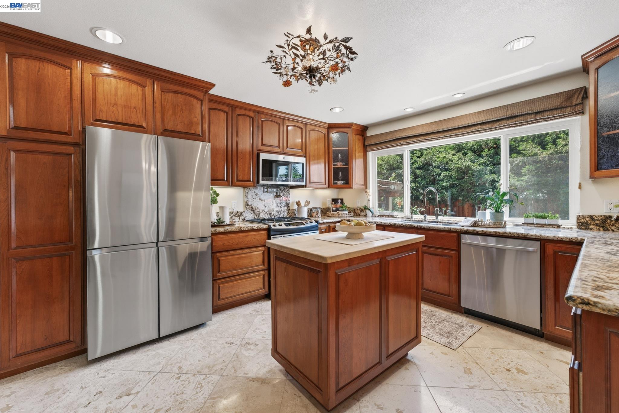 9693 Thunderbird Drive San Ramon, CA 94583 - Photo 10 of 48