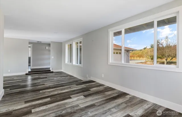 $620,000 | 2312 Fairway Lane, Oak Harbor, WA 98277