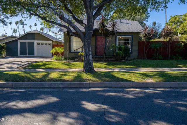 a view of a house with swimming pool