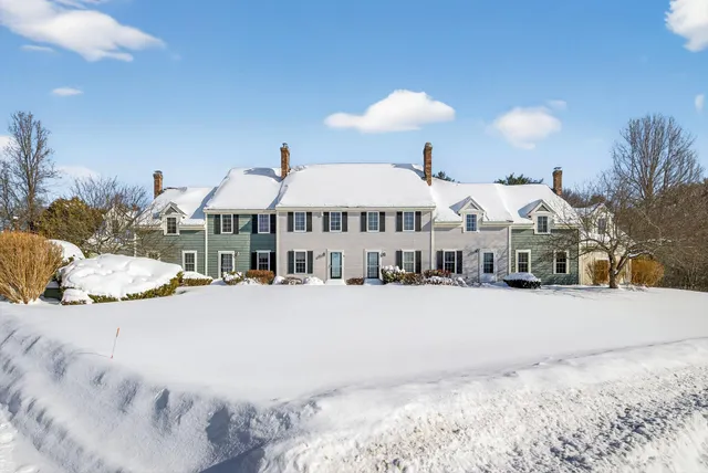 $430,000 | 1 Elizabeth Road, Unit 1, South Berwick, ME 03908