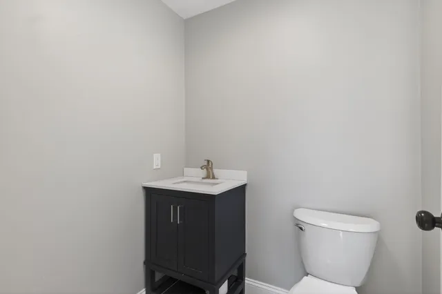 $430,000 | 1 Elizabeth Road, Unit 1, South Berwick, ME 03908