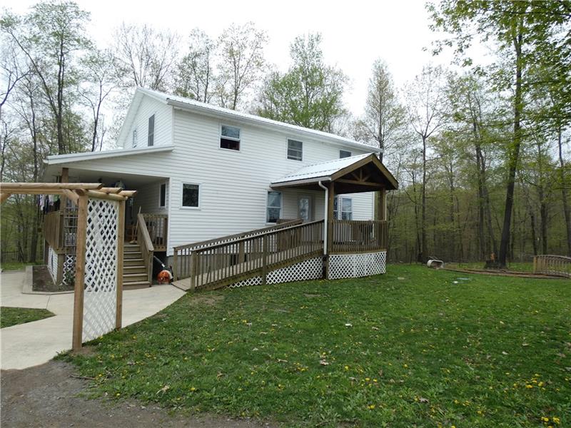 253 Cokain Road Harrisville, PA 16038 - Photo 3 of 25