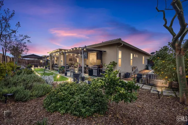 $699,990 | Undisclosed Address, Bakersfield, CA 93314