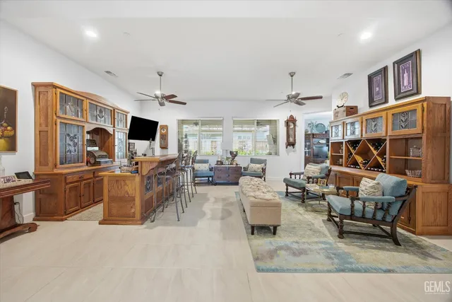 $699,990 | Undisclosed Address, Bakersfield, CA 93314