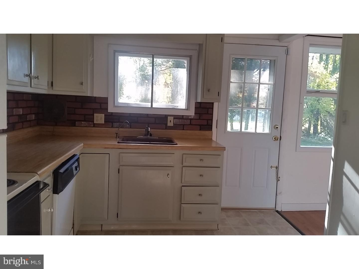 1016 South Hilton Road Wilmington, DE 19803 - Photo 8 of 14