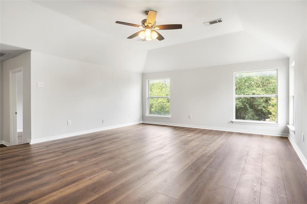 135 Springtree Street Denton, TX 76209 - Photo 16 of 26