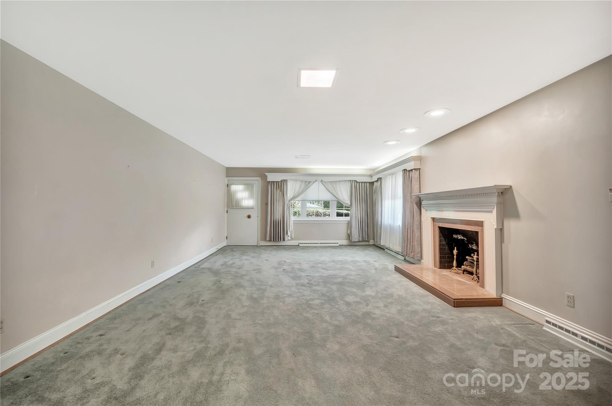 152 31st Avenue Northwest Hickory, NC 28601 - Photo 12 of 45