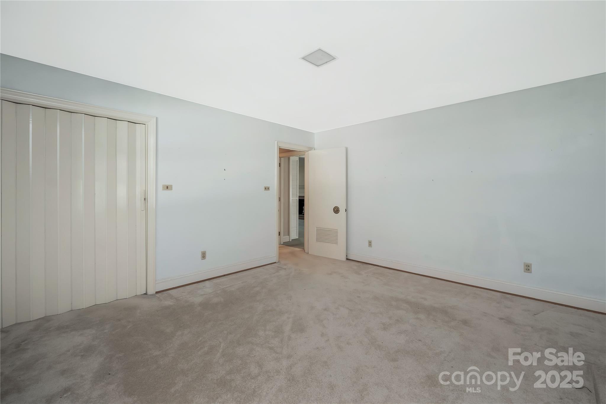 152 31st Avenue Northwest Hickory, NC 28601 - Photo 35 of 45