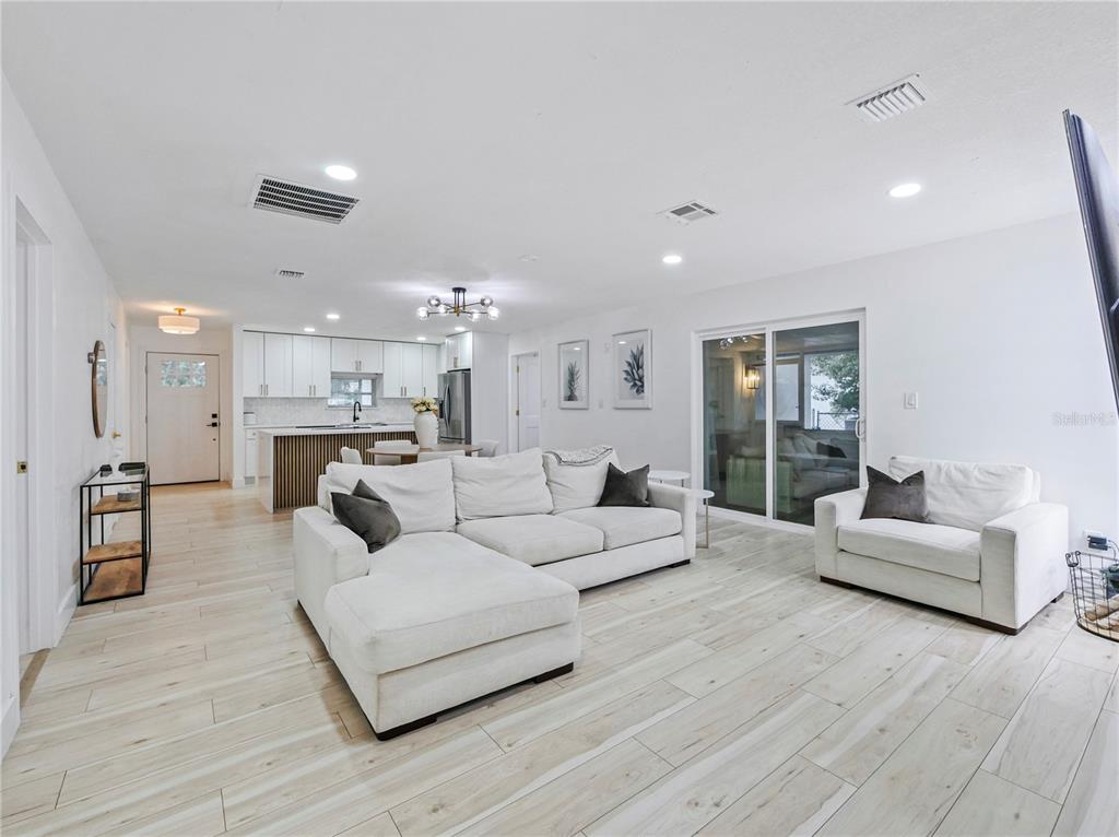 1220 Winston Road Maitland, FL 32751 - Photo 12 of 29