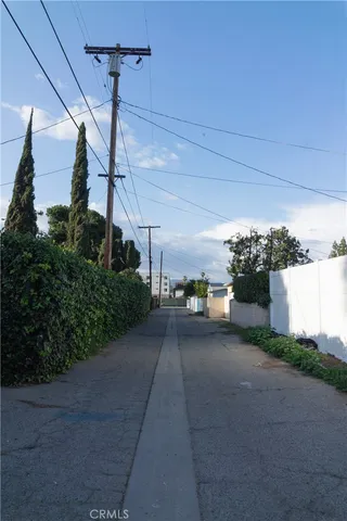 $3,695 | 20121 Comanche Avenue, Winnetka, CA 91306