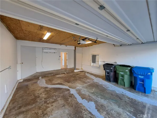 $3,695 | 20121 Comanche Avenue, Winnetka, CA 91306