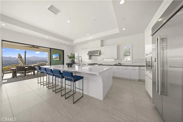 $2,888,000 | 12545 North Silver Spur Court, Porter Ranch, CA 91326