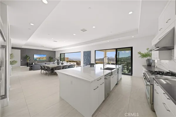 $2,888,000 | 12545 North Silver Spur Court, Porter Ranch, CA 91326