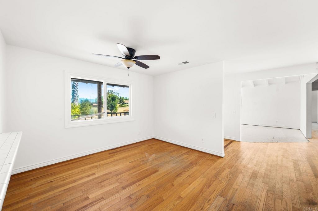 758 Verde Avenue Fallbrook, CA 92028 - Photo 35 of 71 wooden floor in an empty room