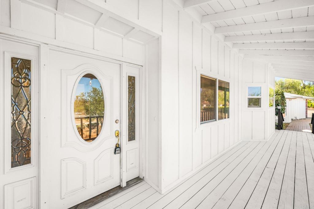 758 Verde Avenue Fallbrook, CA 92028 - Photo 6 of 71