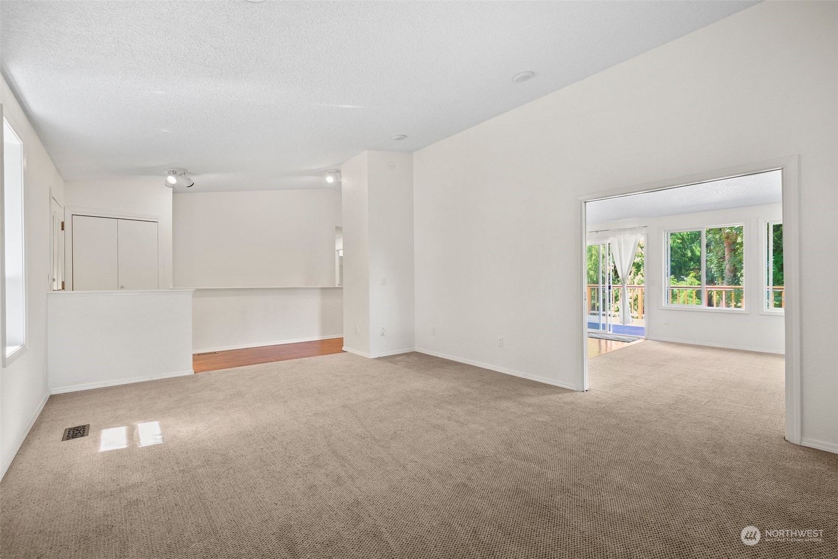 21730 3rd Drive Southeast Bothell, WA 98021 - Photo 8 of 39