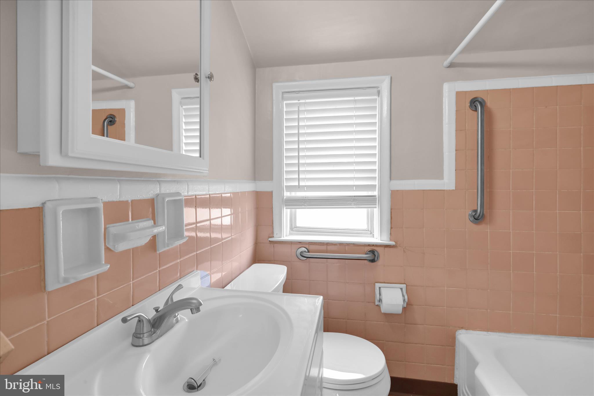 1143 Gregg Avenue Reading, PA 19607 - Photo 12 of 23 Full Bath 2nd Foor