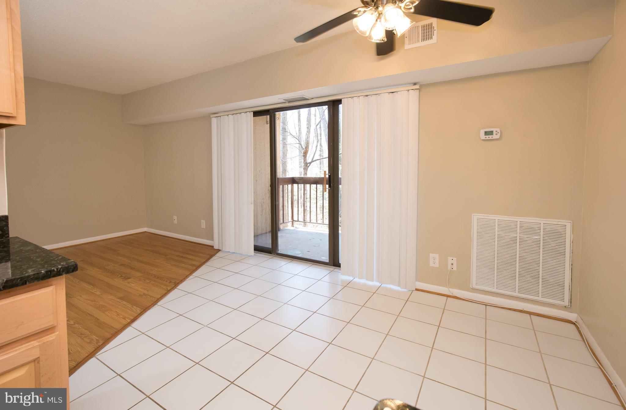 11621 Stoneview Square, Unit 11C Reston, VA 20191 - Photo 6 of 22 Dining Room