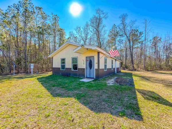$169,000 | 11963 Northwest Lake Mystic Lee Duggar Road, Bristol, FL 32321
