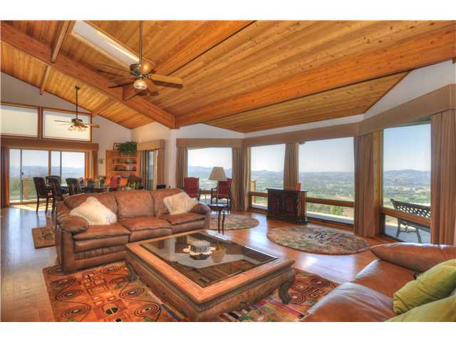 30595 Miller Road Valley Center, CA 92082 - Photo 3 of 19