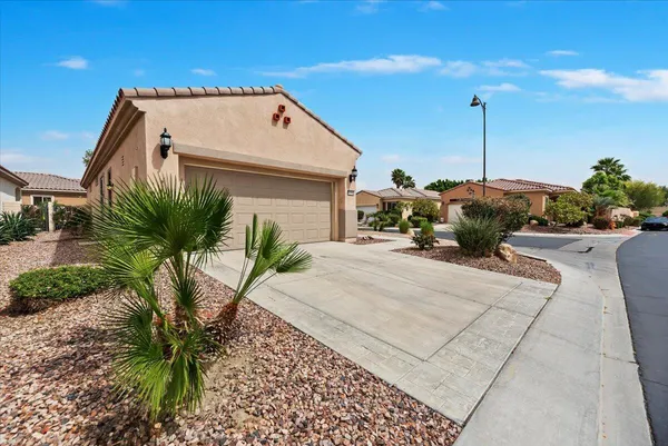 $2,600 | 81916 Avenida Del Toro, Indio, CA 92203
